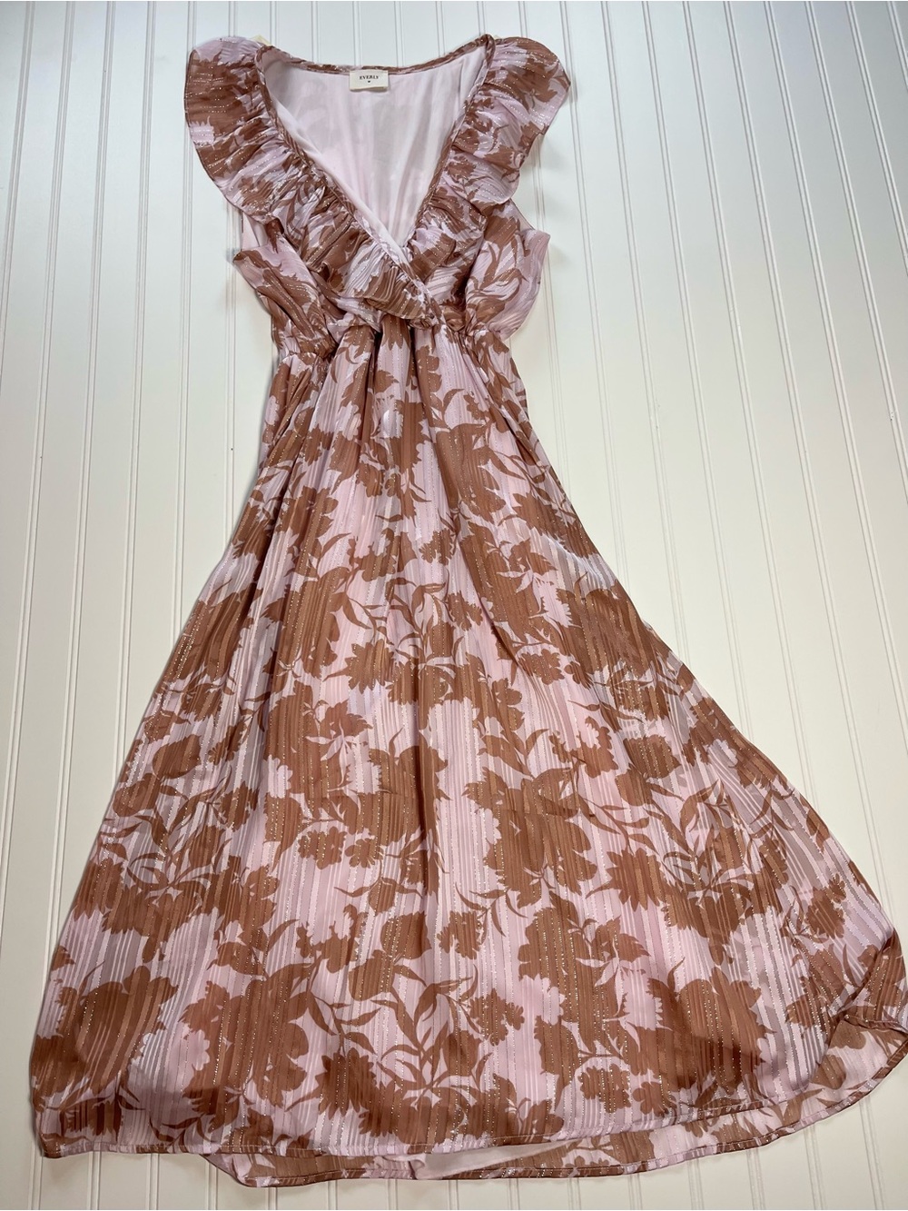 Francesca's Everly Floral Metallic Lurex Shimmer Dress | Size Large - Picture 3 of 9
